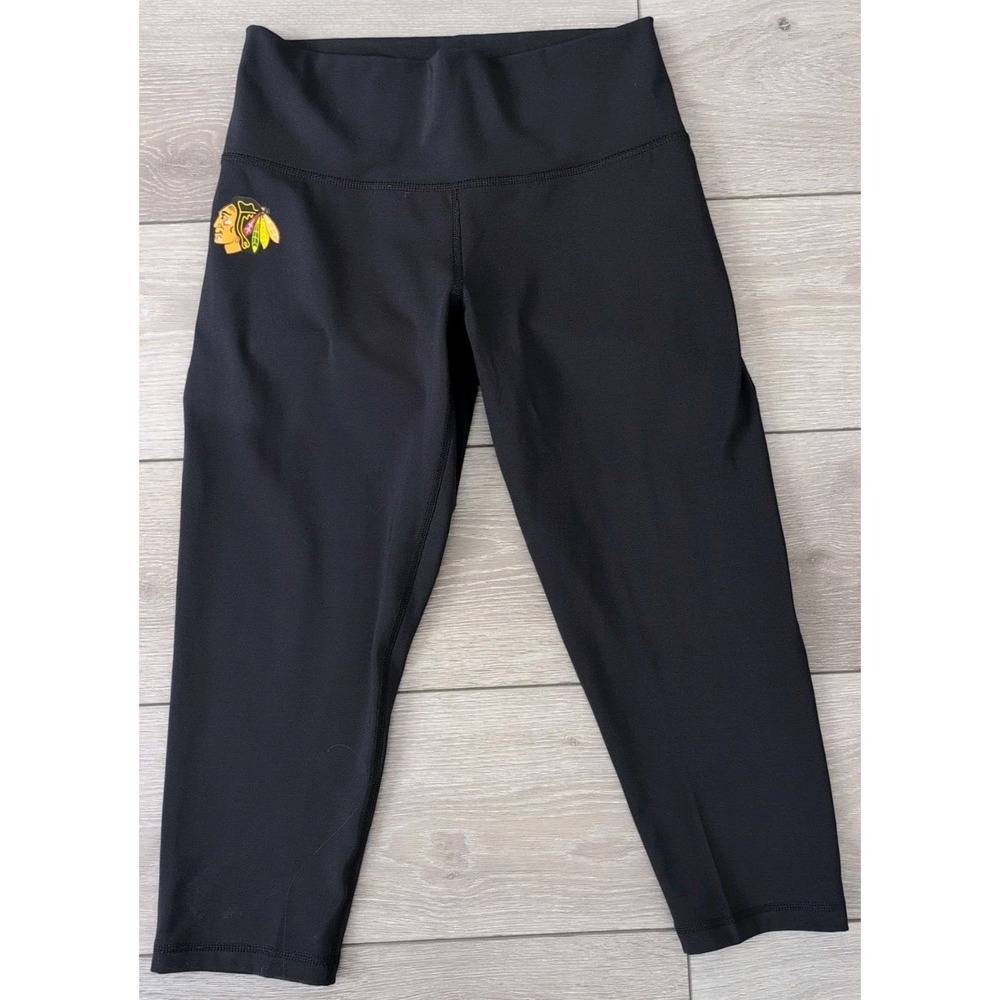 Chicago Blackhawks Leggings Womens Small Adidas NHL Black Cropped Athletic NWT